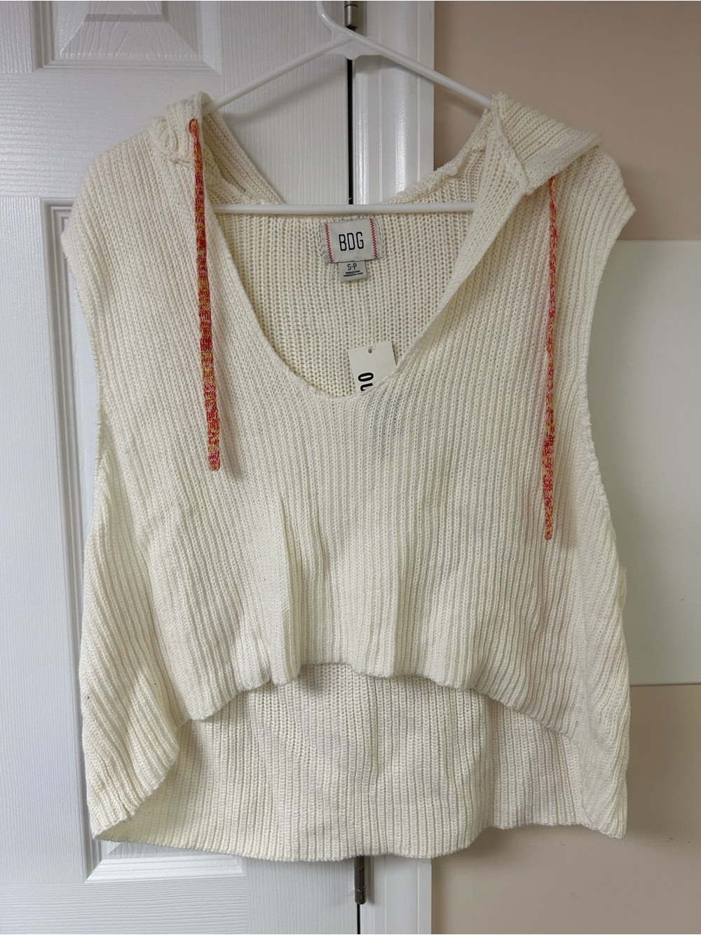 NWT BDG cream knit hooded sweater vest tank